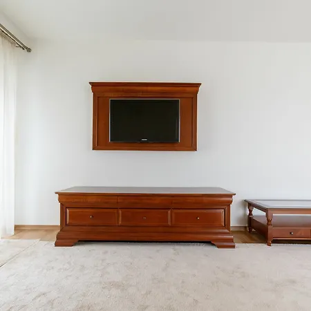 Apartment Lux Platinia