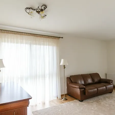 Lux Platinia Apartment *