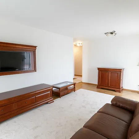 Lux Platinia Apartment
